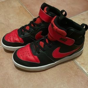 Nike Court Borough sneakers red black size 1
